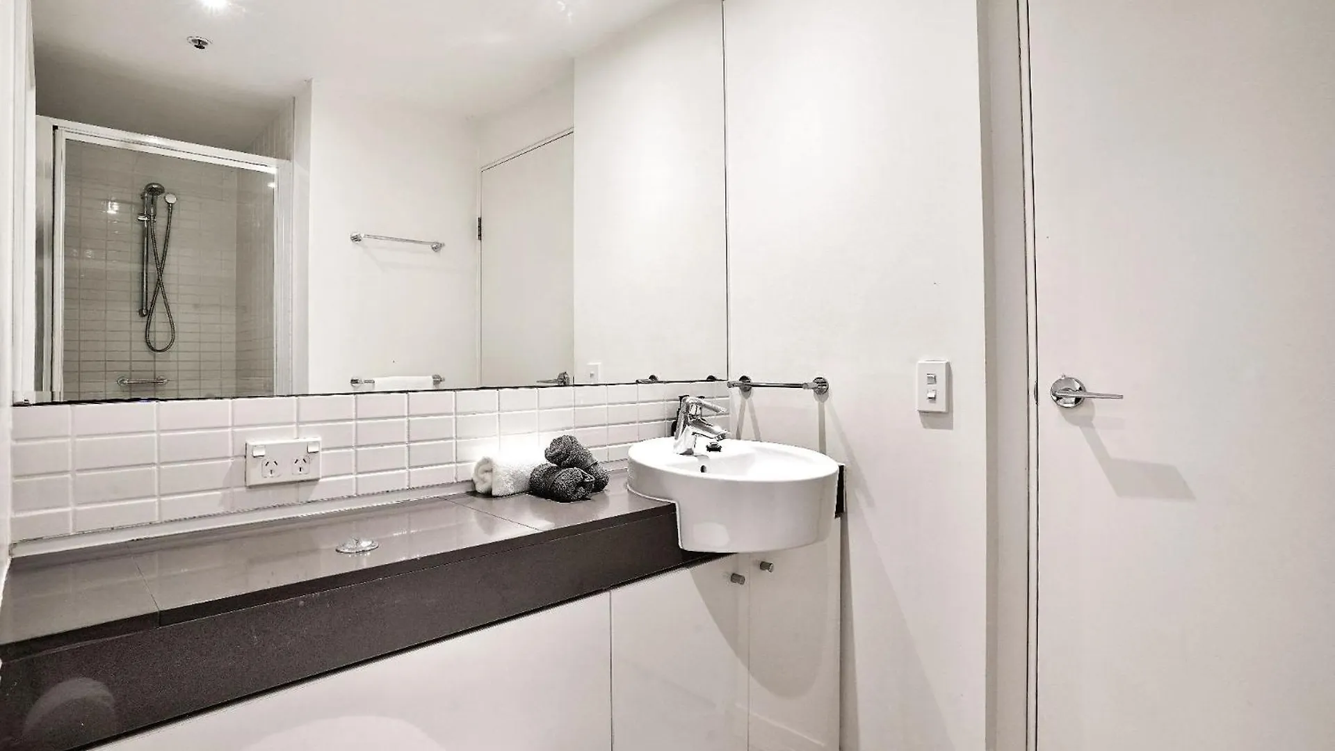 903 Harbour Lights With Ocean Views Apartamento Cairns Austrália